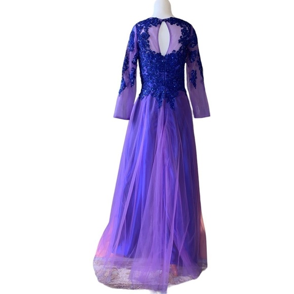 Deep purple Formal dress - Picture 4 of 9